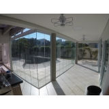 aplicação de fechamento de varanda com cortina de vidro Jardim dos Passaros